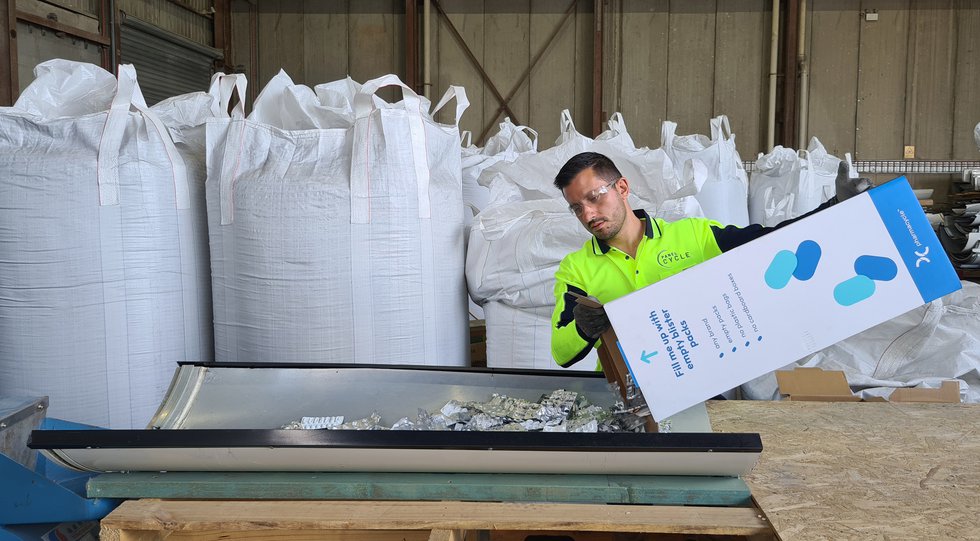 Pharmacycle sorting line.jpg